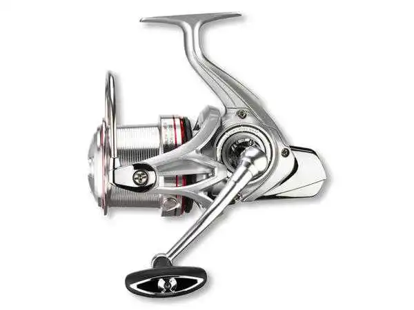 Daiwa 18 Emblem Surf 35 SCW QD