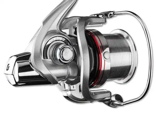 Daiwa 18 Emblem Surf 35 SCW QD – Bild 4