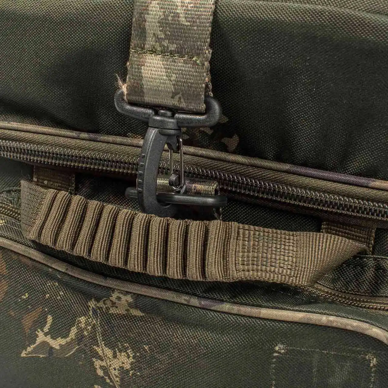 Nash Subterfuge Hi-Protect Medium – Bild 4